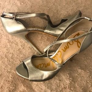 Diver leather open toe strap heels